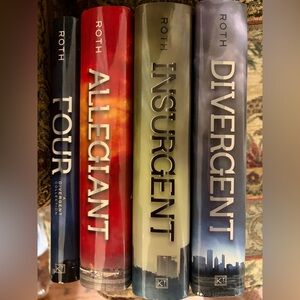 Divergent series hardcover book set - insurgent allegiant and four included